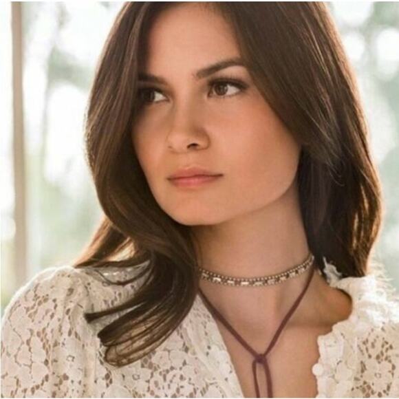 Jen Atkin x Chloe + Isabel Boho Suede & Baguette Headwrap Choker Bracelet - Picture 1 of 12